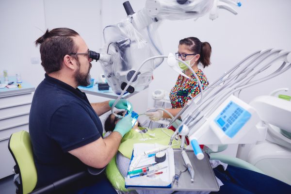Care este scopul unui tratament endodontic?